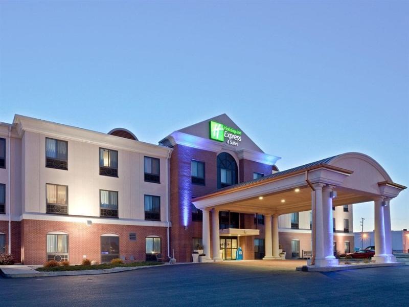 Holiday Inn Express Hotel & Suites Concordia Us 81 By Ihg Exterior foto